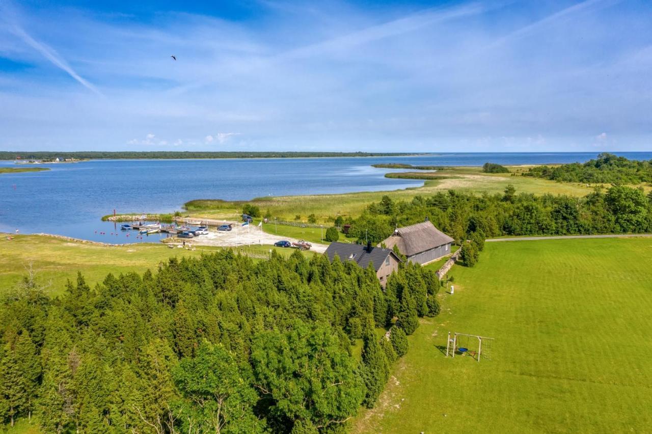 Mere Puhkemaja Kungla